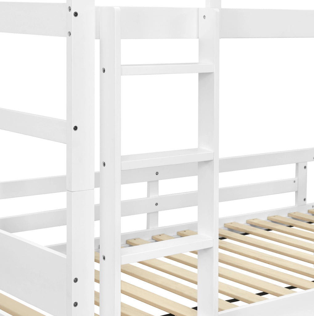 Letto a castello 90x200 cm con scala e barriera di sicurezza in legno bianco