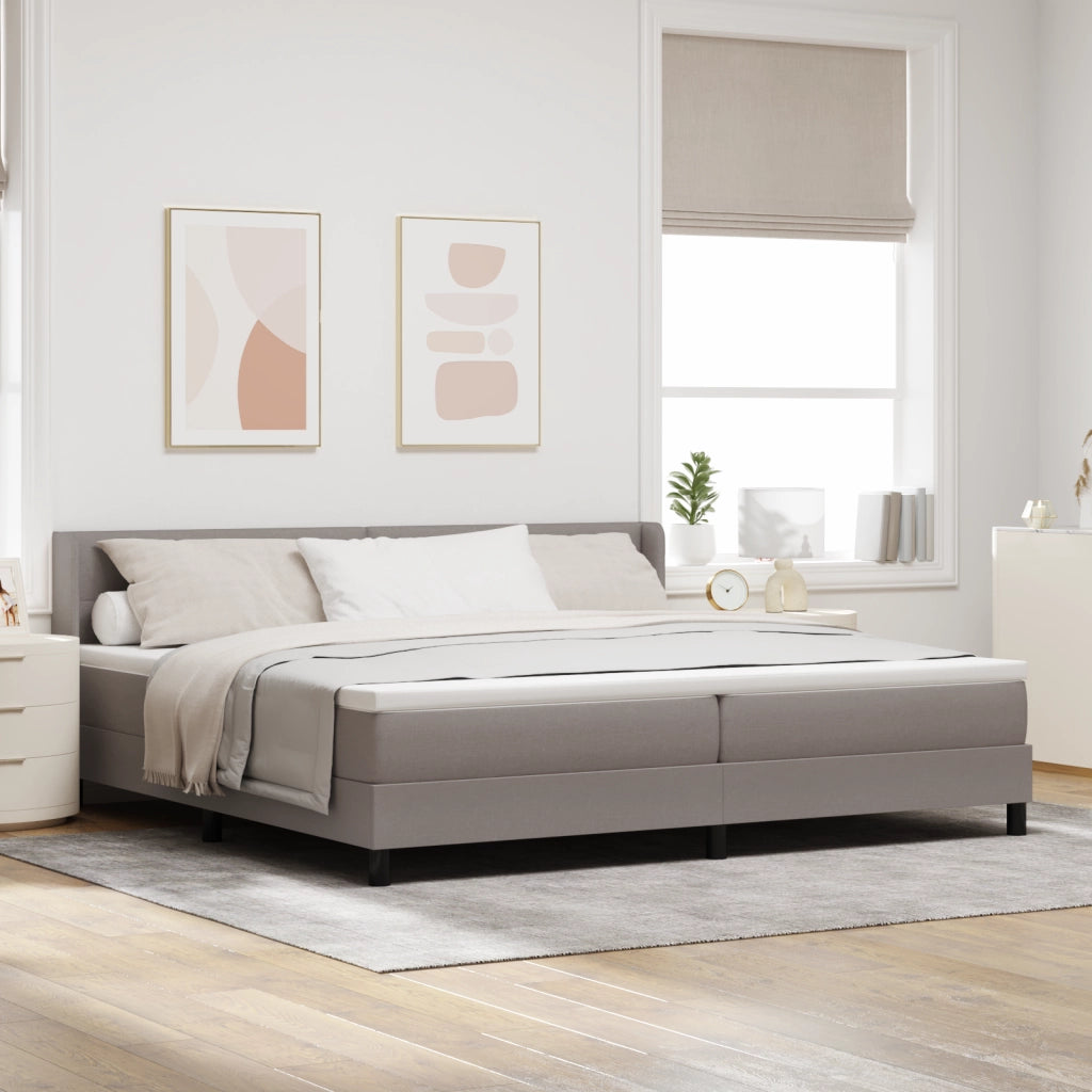 Letto a Molle con Materasso Tortora 200x200 cm Tessuto