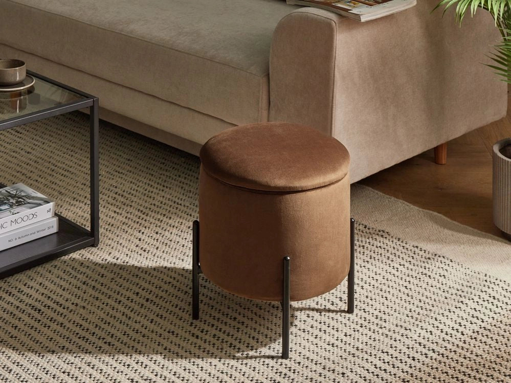 Pouf contenitore con seduta in tessuto velluto e base in legno poggiapiedi rotondo tavolino occasionale marrone