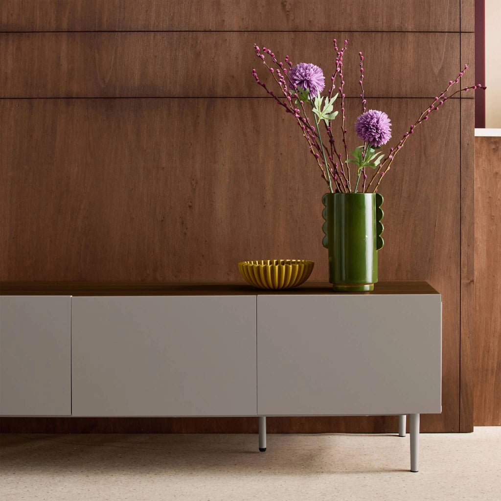 Mobile tv in metallo e decorazione in legno 4 ante, 180cm, grigio