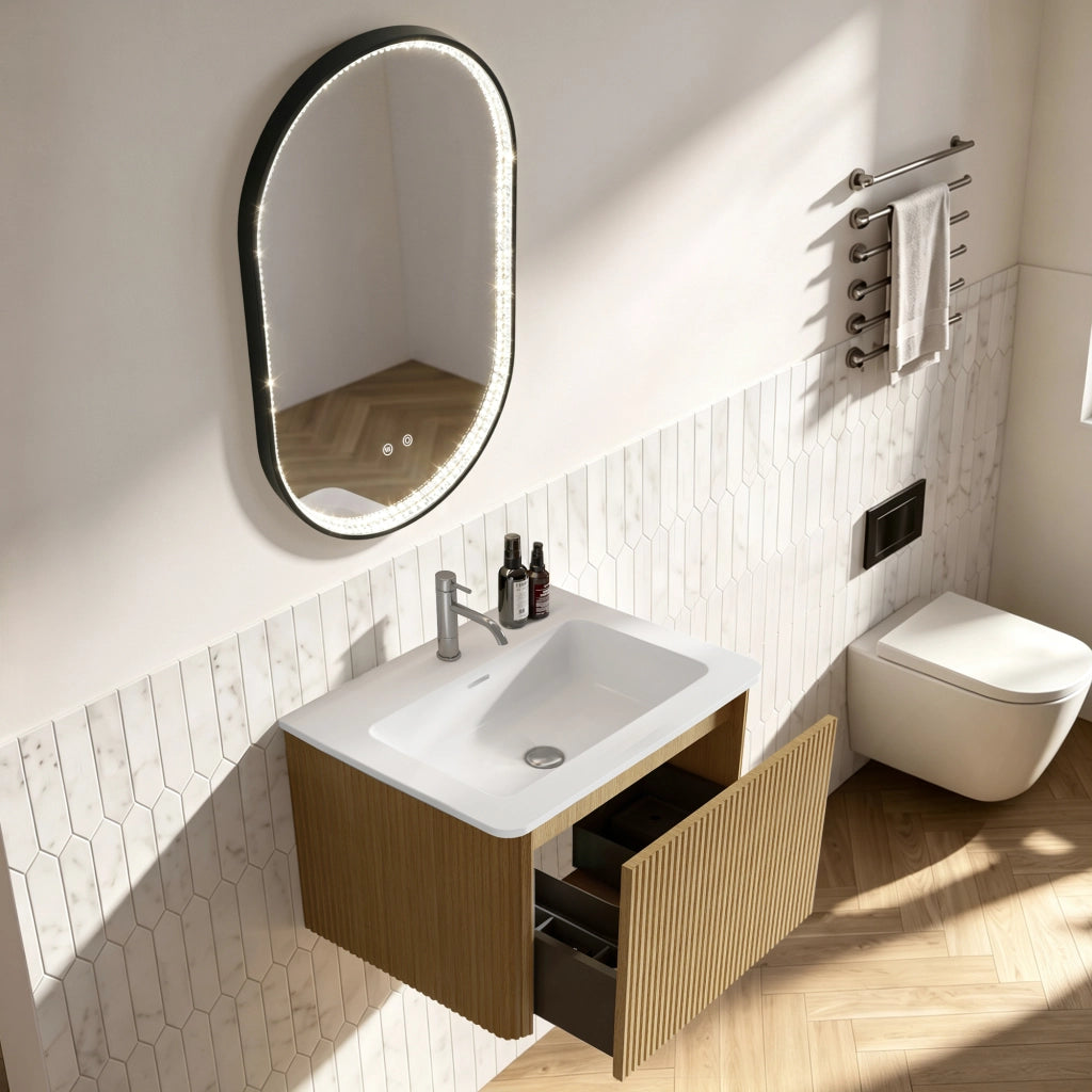 Mobile bagno con lavabo integrato e 1 cassetto; specchio LED antiappannamento; sospeso salvaspazio; rovere
