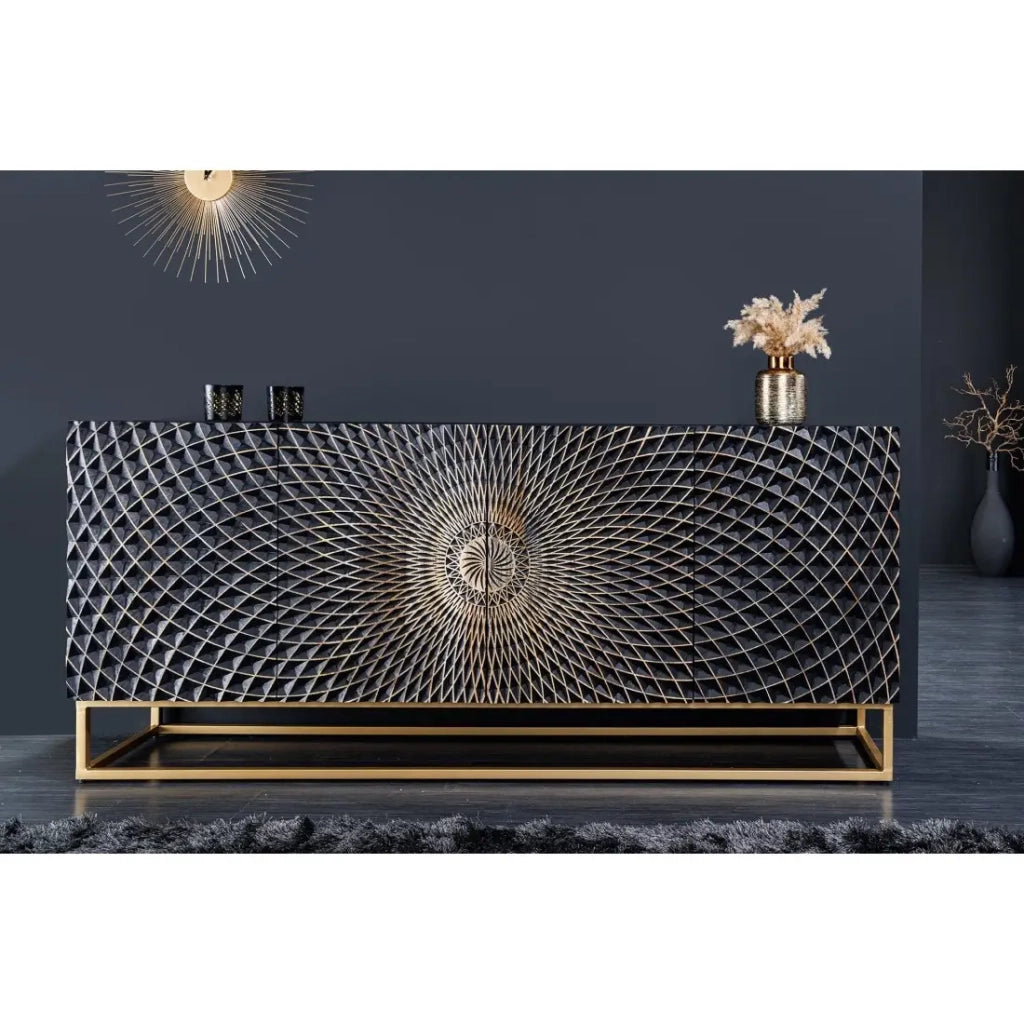 Buffet KOSMOS 180 cm – Legno massiccio nero scolpito 3D – Piedi in metallo dorato