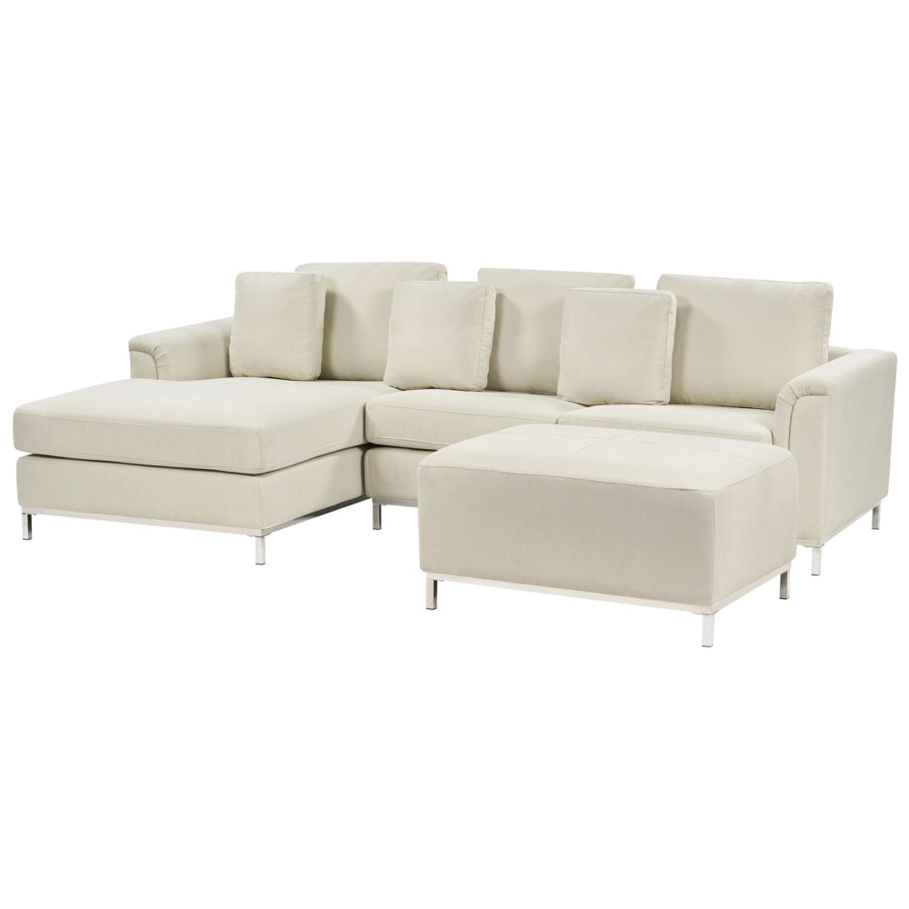 Divano ad angolo rivestito in tessuto beige con ottomana a forma di L con orientamento a versione destra