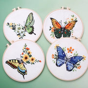 Quattro Set di Bordure per Avere a Tela con Motivi Farfalla per Principianti - Set di Ago per Ricamo a Croce per Adulti - Utilizzabile per Modelli, Colle, Filo