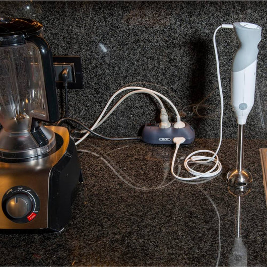 Multipresa bticino 3695gb 4 prese bipasso 10/16a grigia con cavo 1,5mt