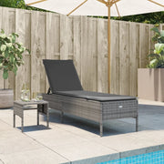 vidaXL Lettino Prendisole con Tavolo e Cuscino Grigio in Polyrattan