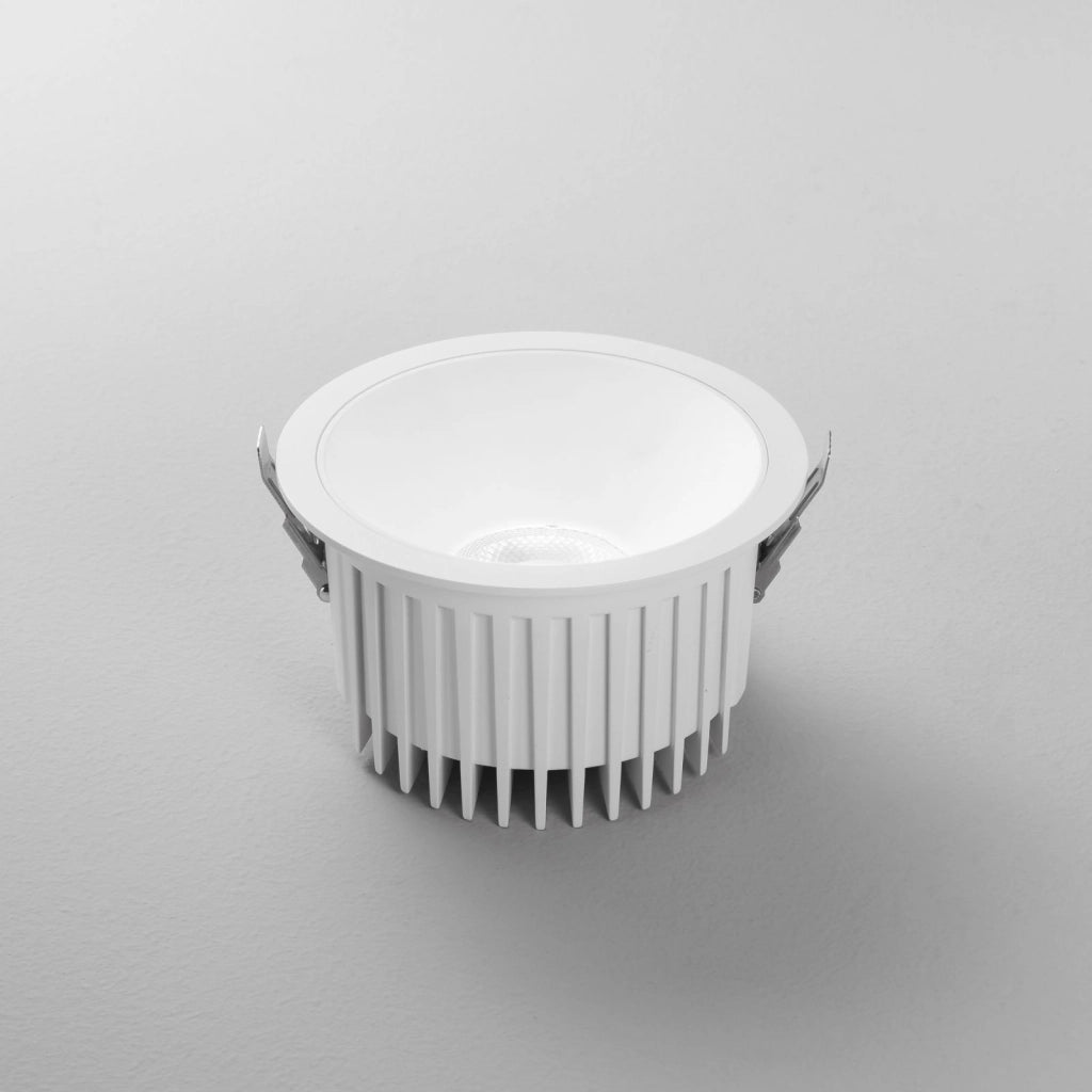 INCASSO QUANTUM R40DA BIANCO 40W 6000LM CCT 3000K-4000K IP44 18,5X10,9CM