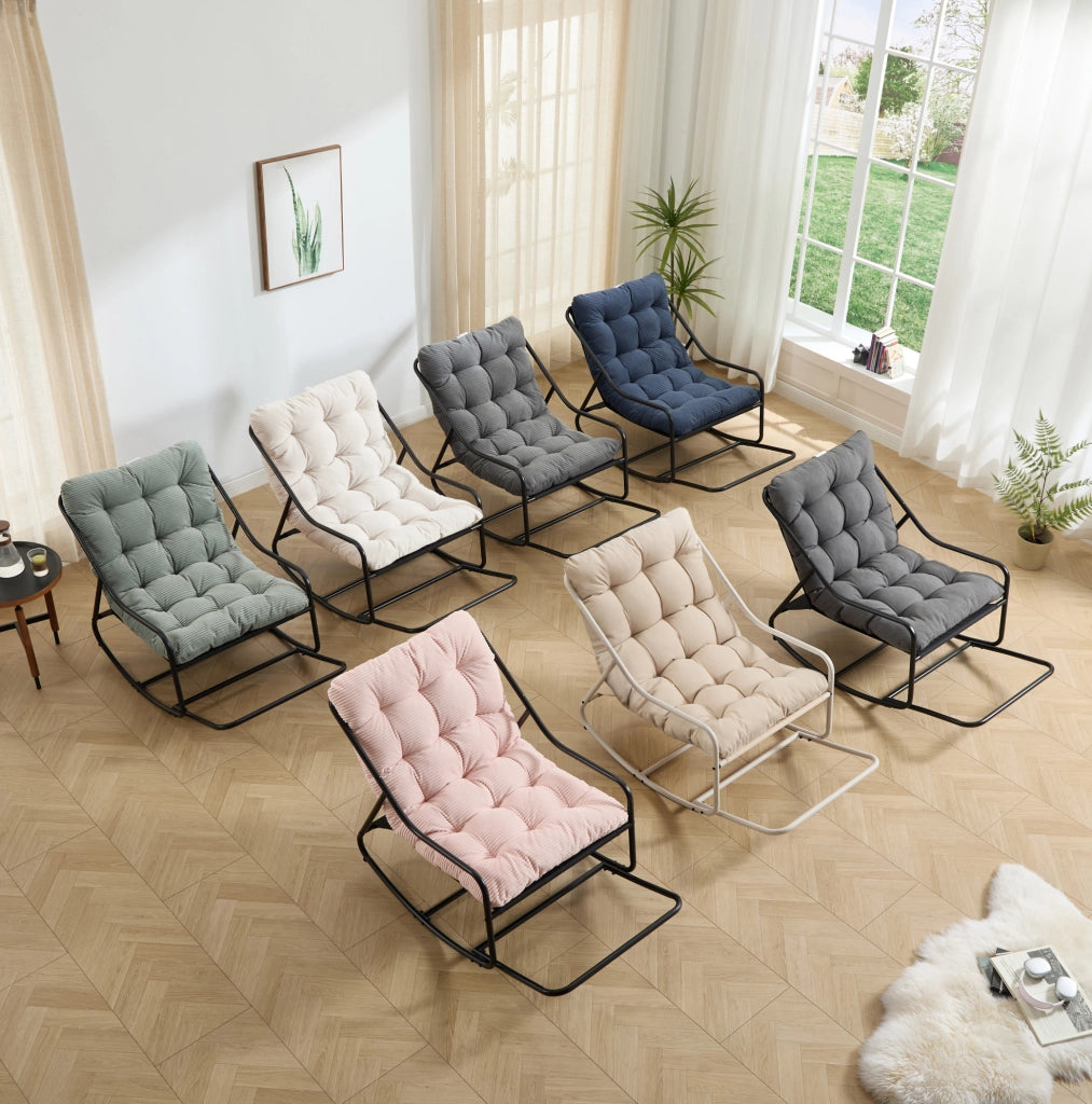 Sedia a dondolo da esterno in acciaio con cuscino spesso; beige