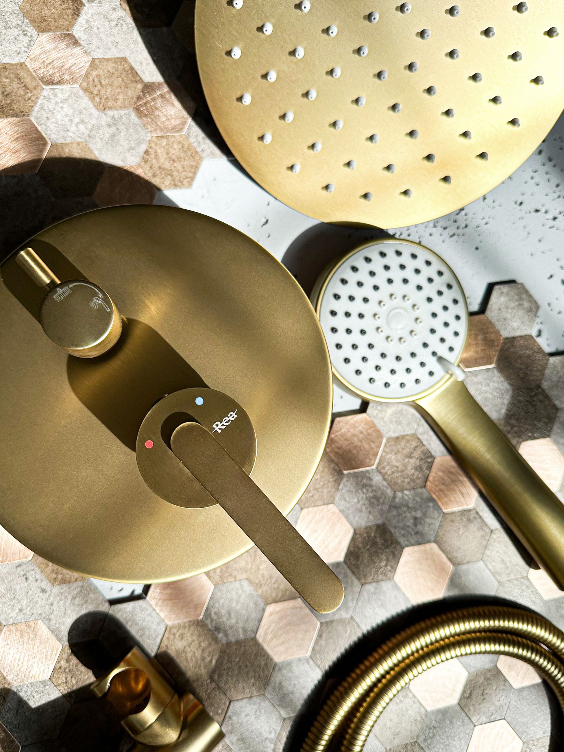 Set Doccia Da Incasso Rea Ontario Brush Gold + Box