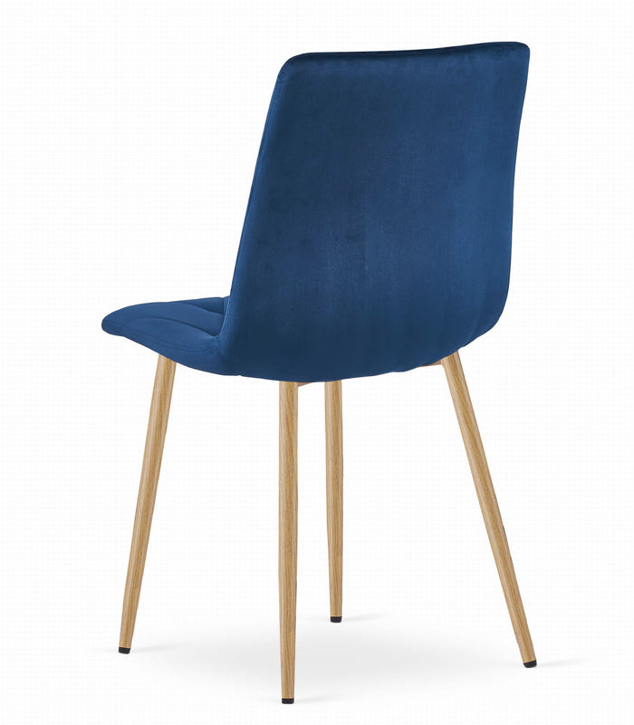 Sedia Valora TYRA in velluto blu navy con gambe color legno