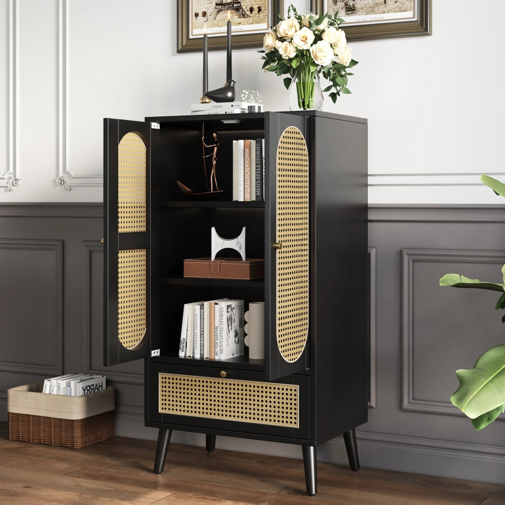 Madia compatta nera effetto rattan 110 cm, 2 ante e 1 cassetto, con ripiani interni
