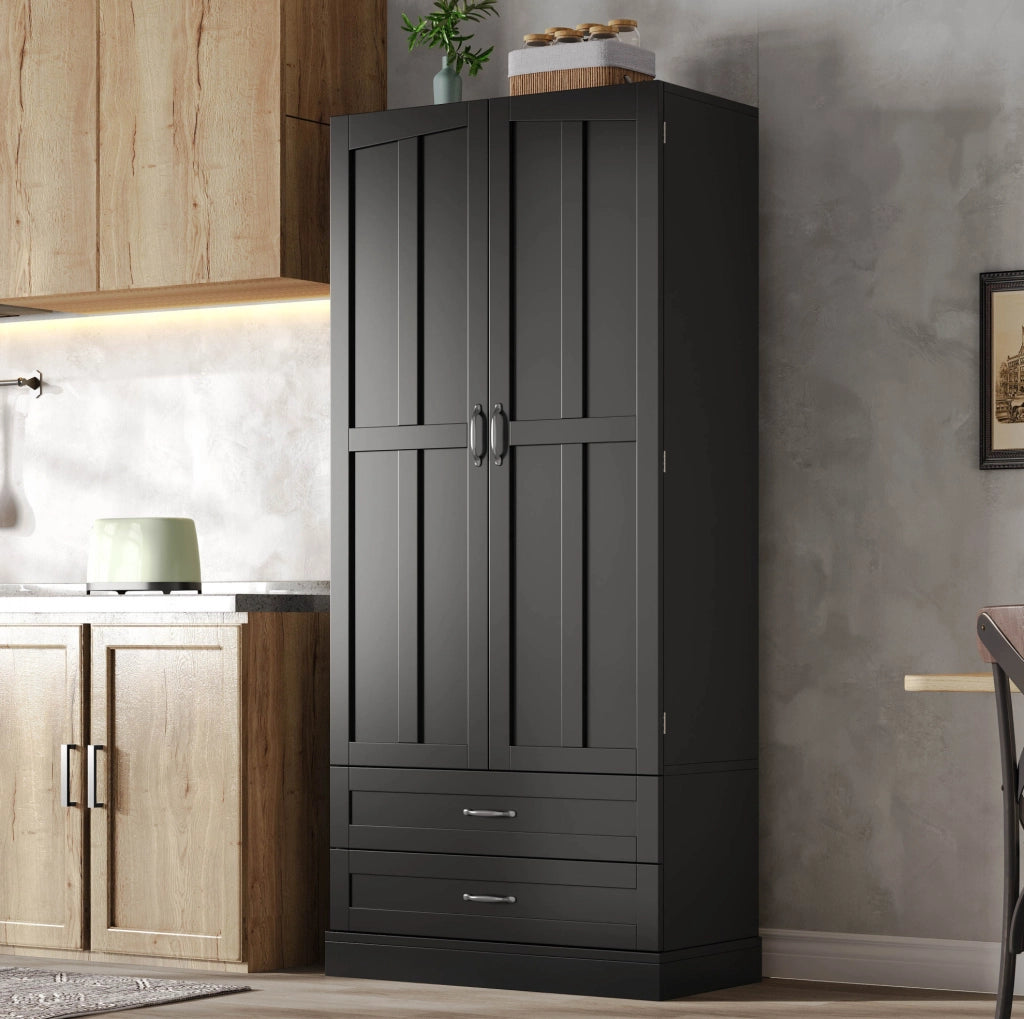 Mobile alto da cucina nero in MDF con ripiani estraibili