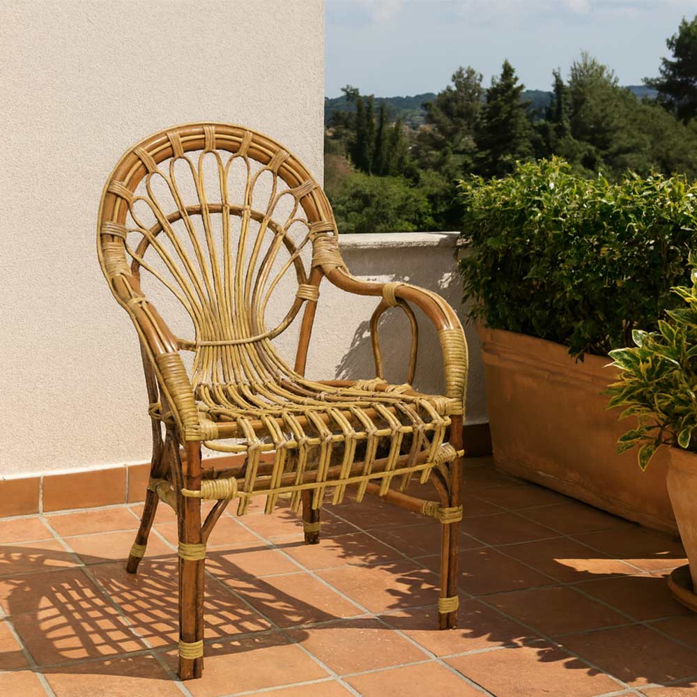 Poltrona sedia Malacca bassa in legno di bambù e giunco intrecciato a mano