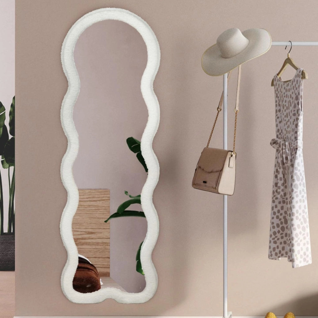 Specchio Wave in Tessuto bouclette Crema 150 x 50 cm