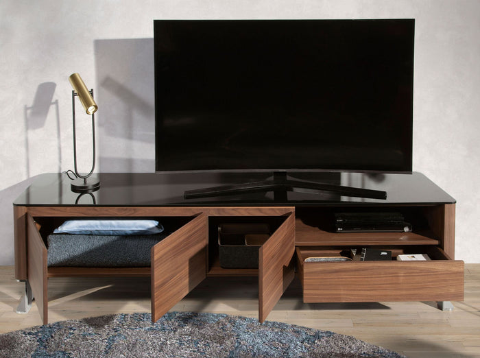 Mobile TV noce, acciaio cromato e piano in vetro nero