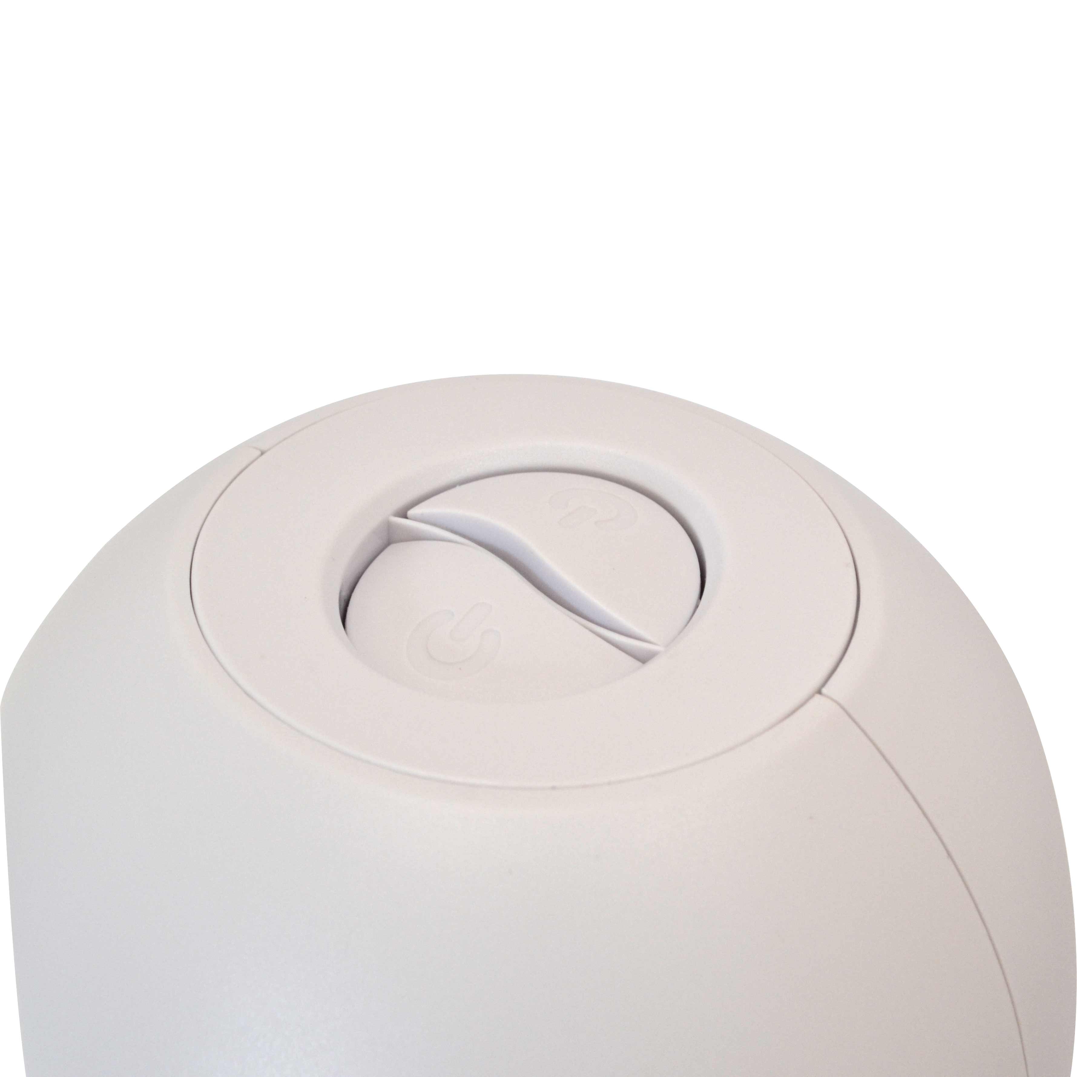 TOWER MULTIPRESA A TORRE 8 PRESE UNIVERSALI P40 E 4 USB