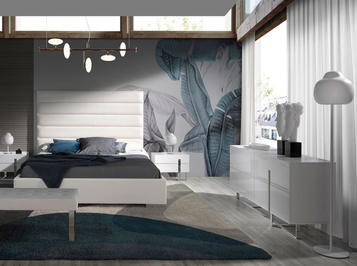 Credenza in legno bianco e acciaio cromato