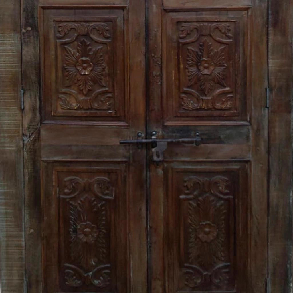 Armadio in legno marrone 122x45x220h
