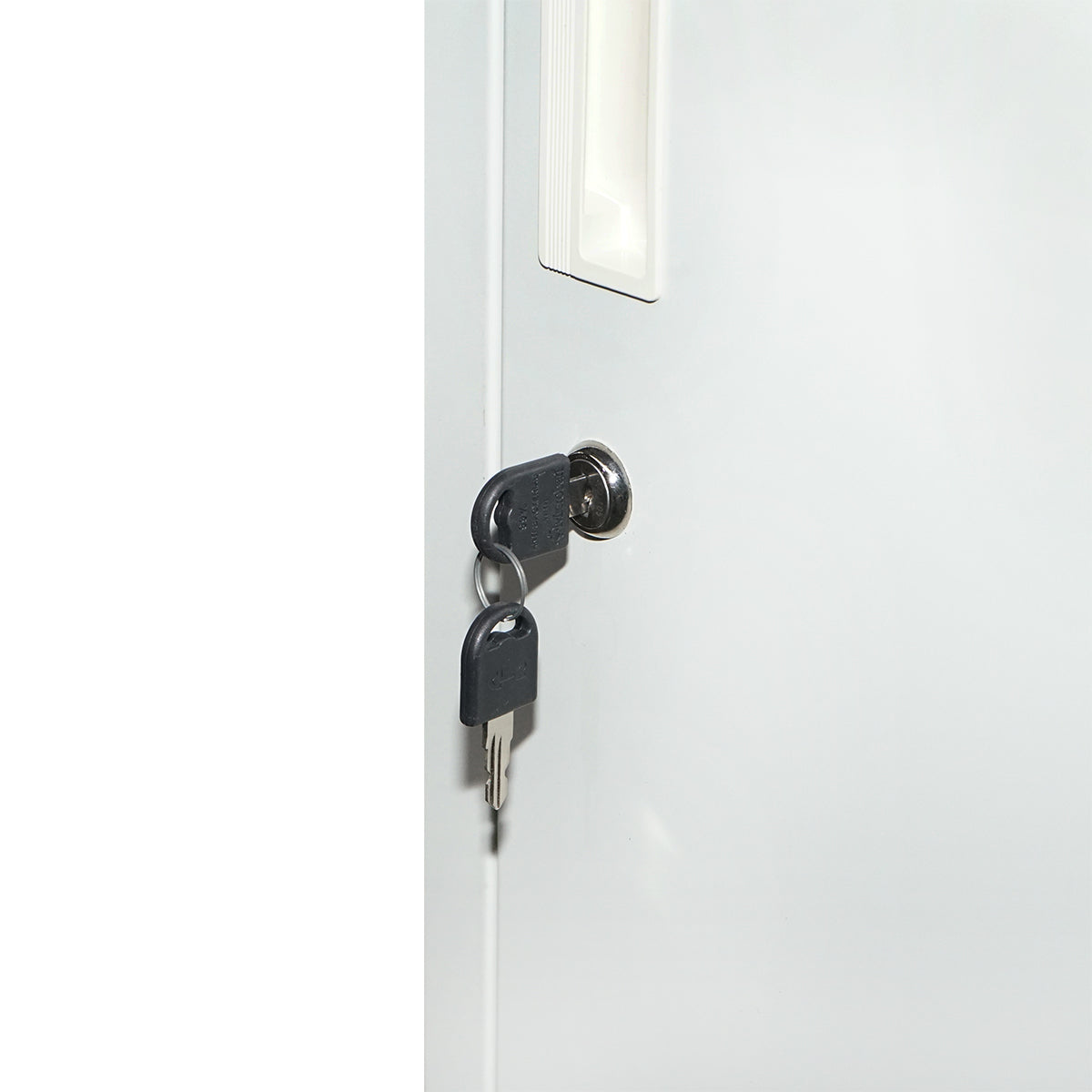 Armadietto metallico tipo spogliatoio – 1 anta, 1700×300×450 mm, con serratura Breckner Germany