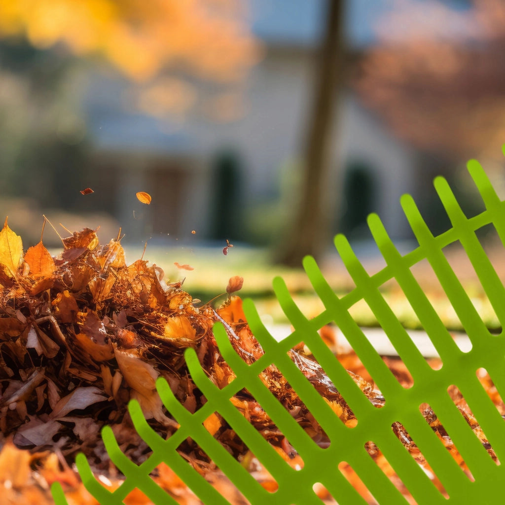 Rastrello da giardino KADAX per foglie ed erba, con artigli, senza manico, in plastica, verde