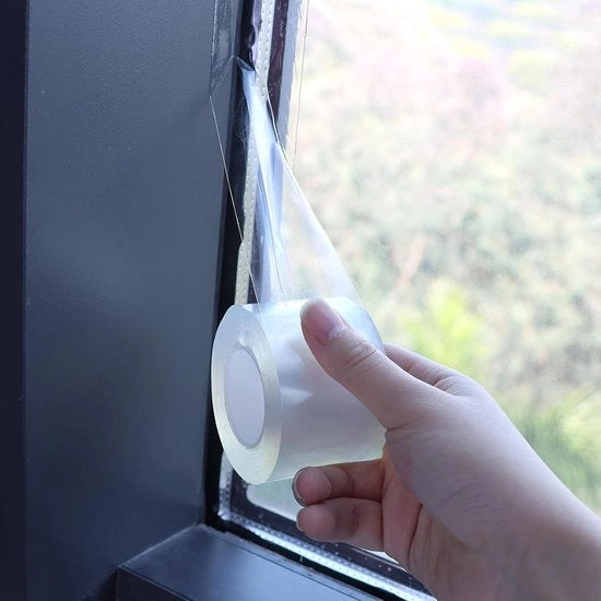Nastro di Sigillatura Self-Affissabile per Porte e Finestre Escludente del Vento 5 x 10 m Translucido Impermeabile per Sottopiano Porta Striscia di Ventilazione Interna