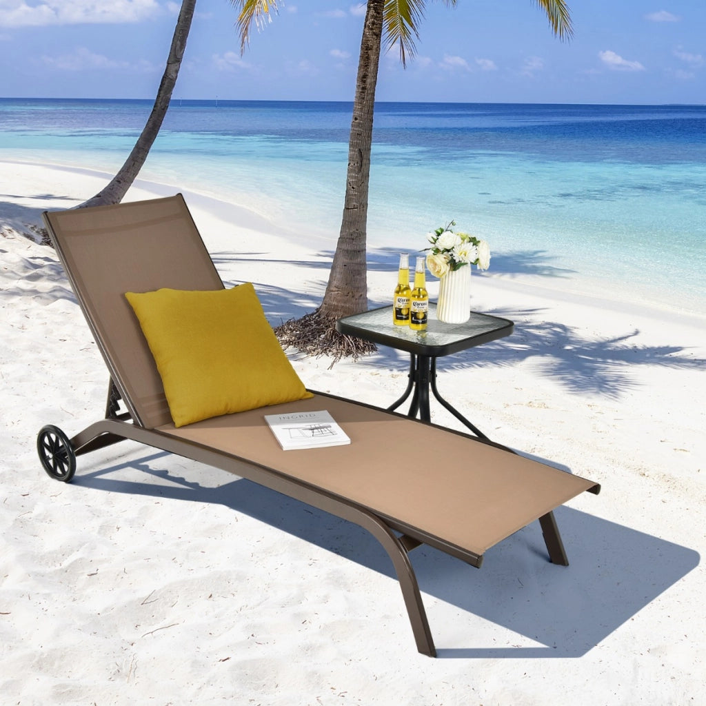 Chaise longue regolabile per piscina cortile giardino, Sedia a sdraio per cortile con ruote e tessuto ad asciugatura rapida Marrone-Poltrone e sdraio