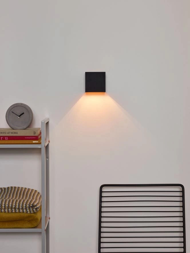 Applique Lucide XIO in alluminio nera G9 LED 4W 2700K