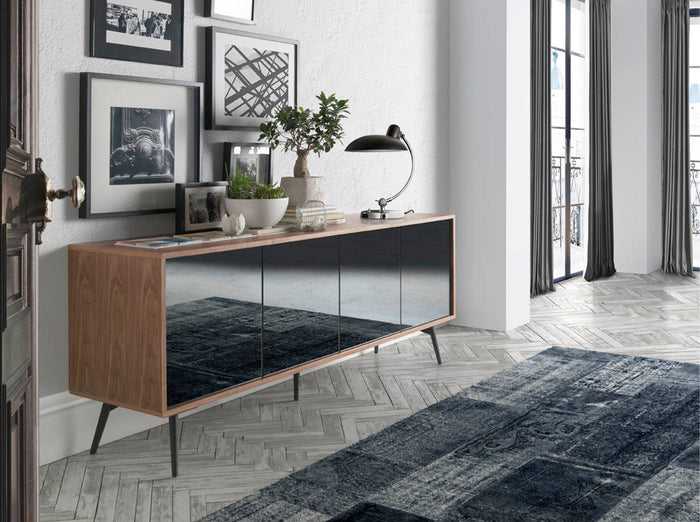 Credenza in vetro nero a specchio, noce e acciaio nero