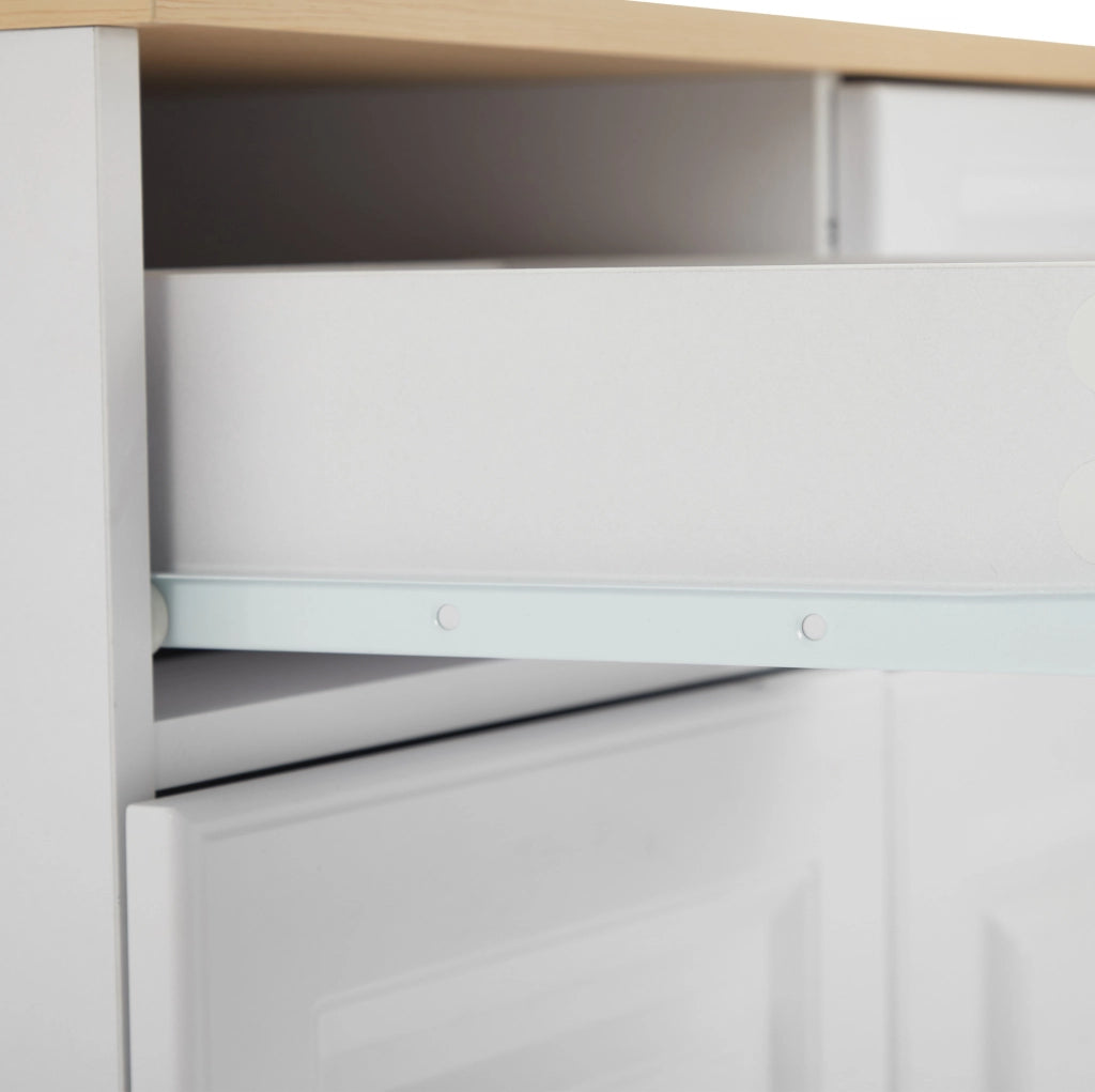 Credenza 140 cm con 4 cassetti e 4 ante in truciolare bianco e rovere