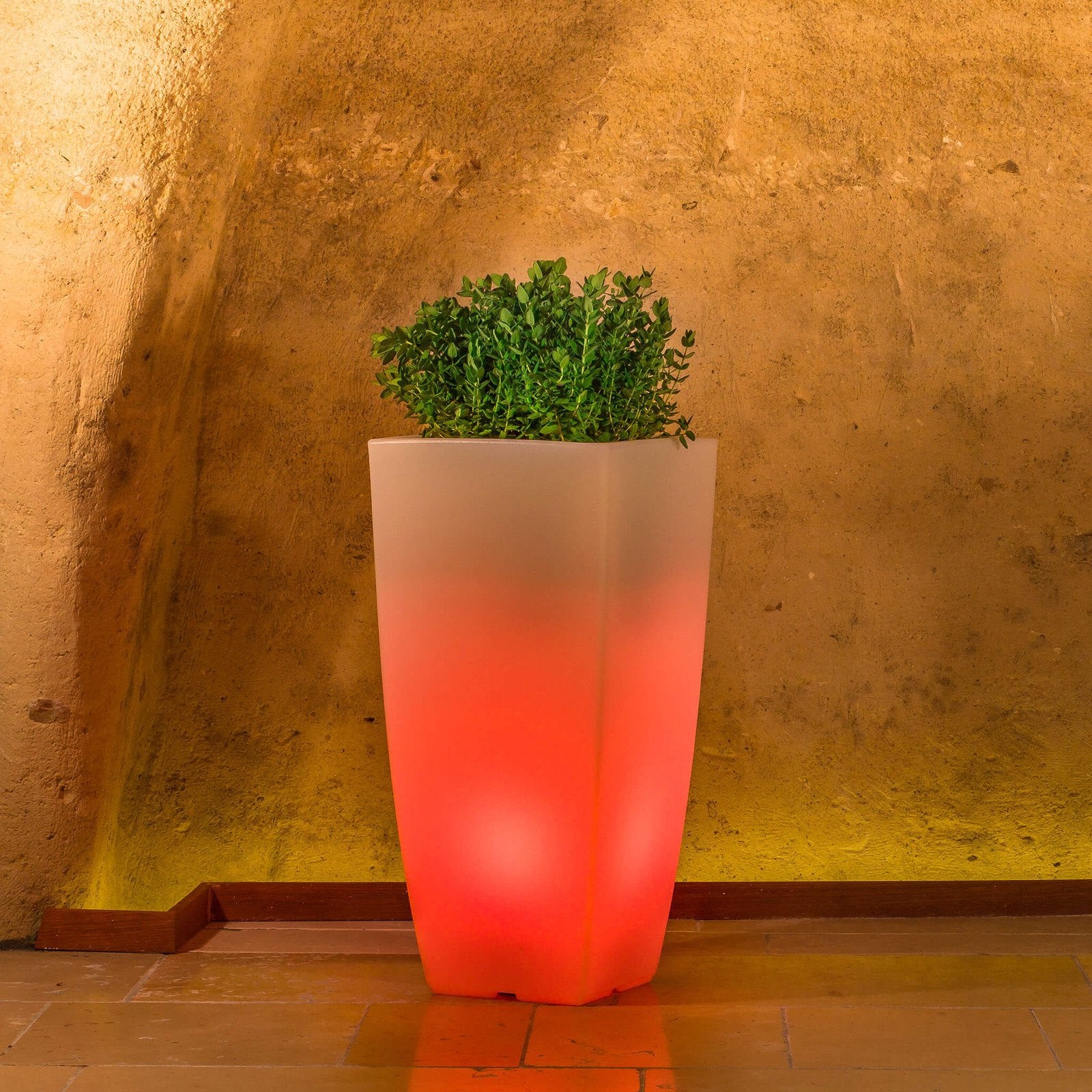 Vaso luminoso RGB con pannello solare cm 33x33x70 - RAYMOND