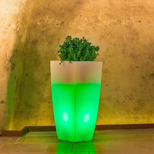 Vaso luminoso RGB con pannello solare cm 33x33x70 - RAYMOND