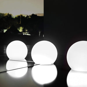 Sfera luminosa RGB con pannello solare cm 50x50 - RANDOLPH