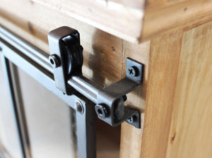 Cassettiera con anta scorrevole in Legno Metallo cm 82x39 5x123 - BRENNAN