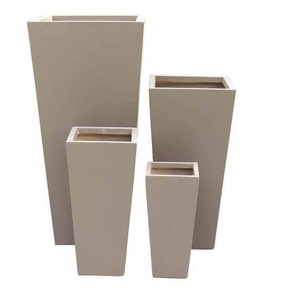 Set di 4 vasi da Giardino in Fibra di argilla cm 43x43x89 - DERRICK Colore: Marrone