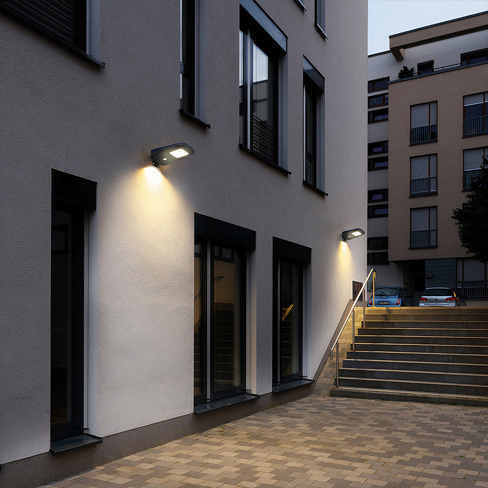 TECHNO Proiettore Solare Led 2000Lm Con Pannello e Telecomando