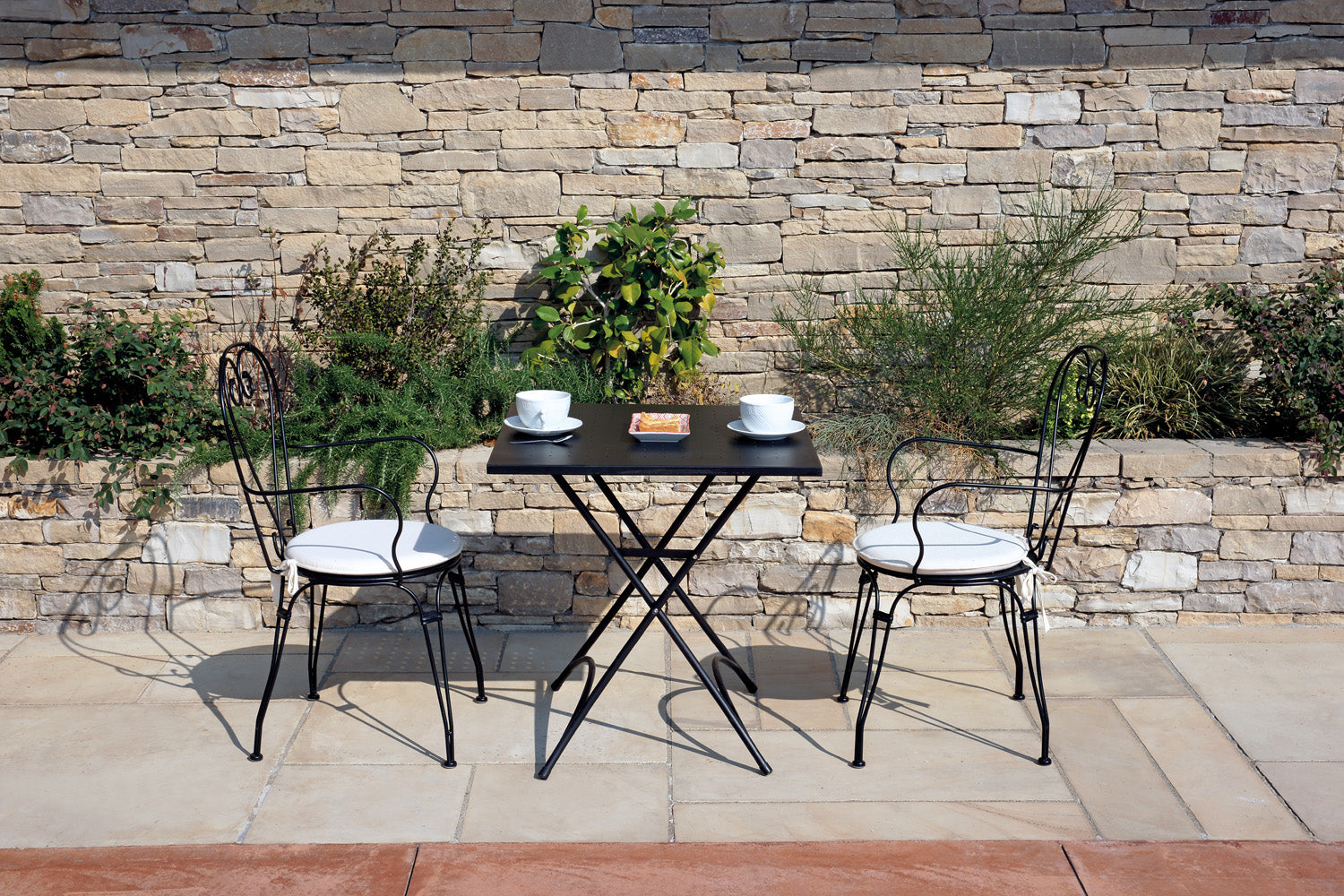 Sedia Stresa C/Brac - Ferro Nero - Impilab. 1 Pz