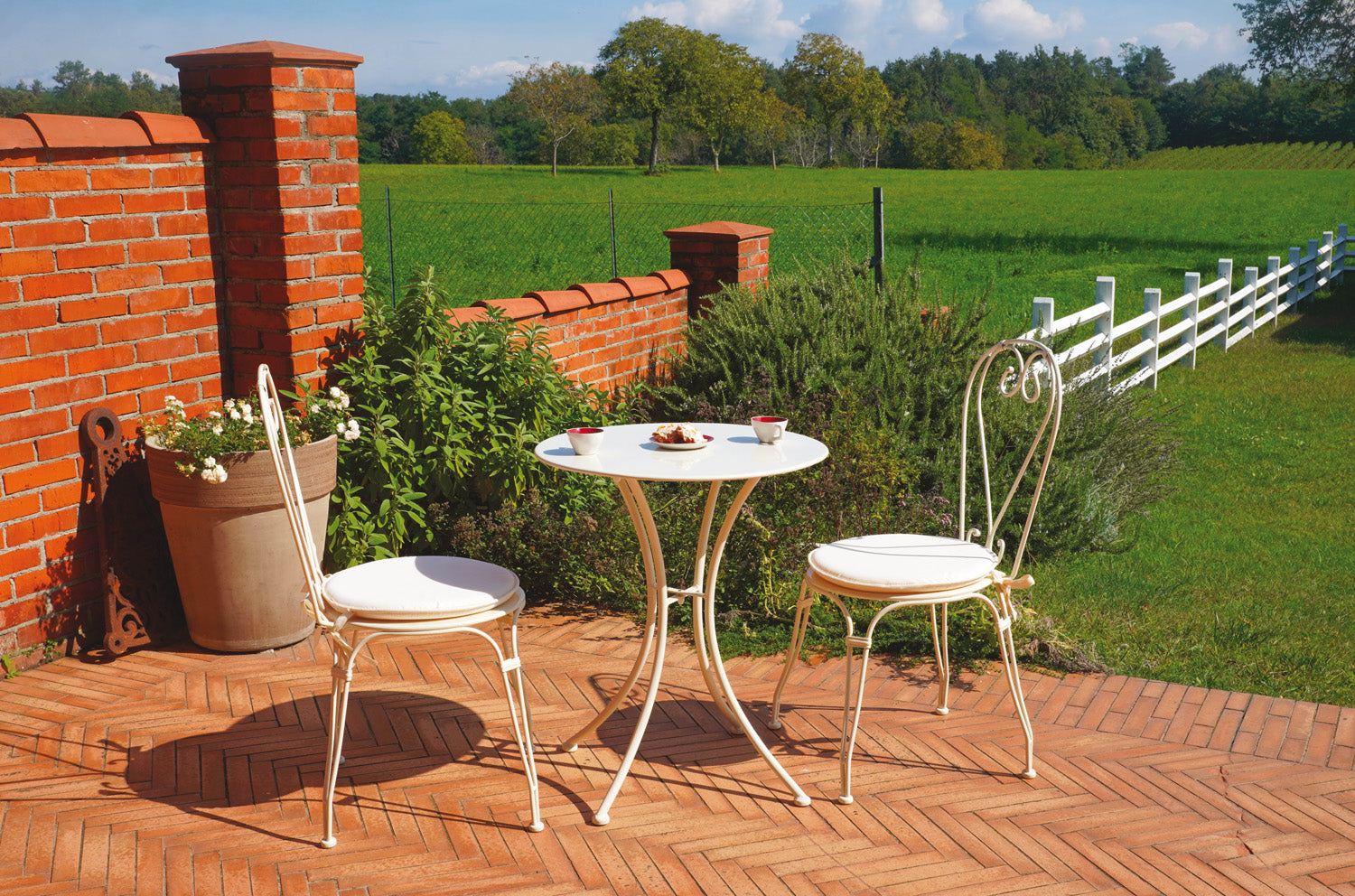 Tavolo Peschiera Ø60 Cm - Ferro Avorio 1 Pz