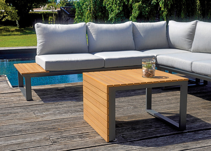 Set Saint Tropez Angolare - Composto Da Due Divani Da 2 Posti E Un Angolare - Tavolino Centrale Più Tavolini Laterali Con Piano In Resin Wood - Struttura In Alluminio Antracite - Cuscini Sfoderabili In Grigio