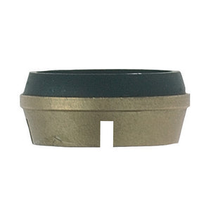 Raccordo a compressione per tubi in rame destinati ad impianti idrici