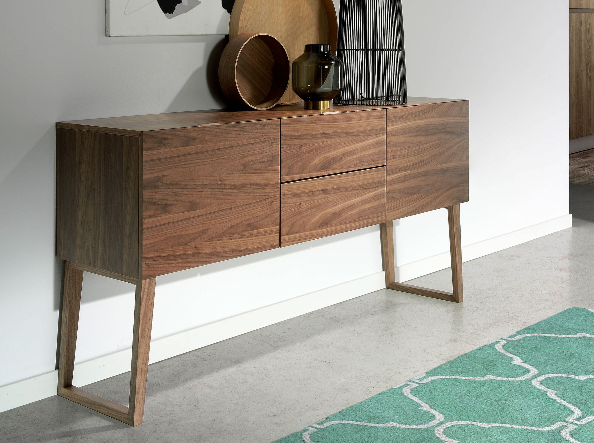 Credenza in noce