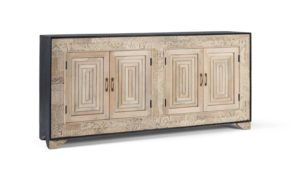 Credenza a quattro ante con dettagli intagliati a mano 195cm