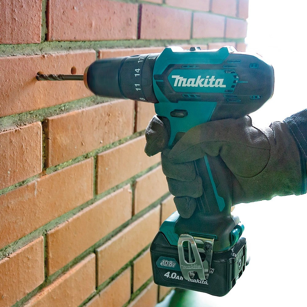 Trapano con percussione 12V Makita 30nm con batterie HP333DSAJ