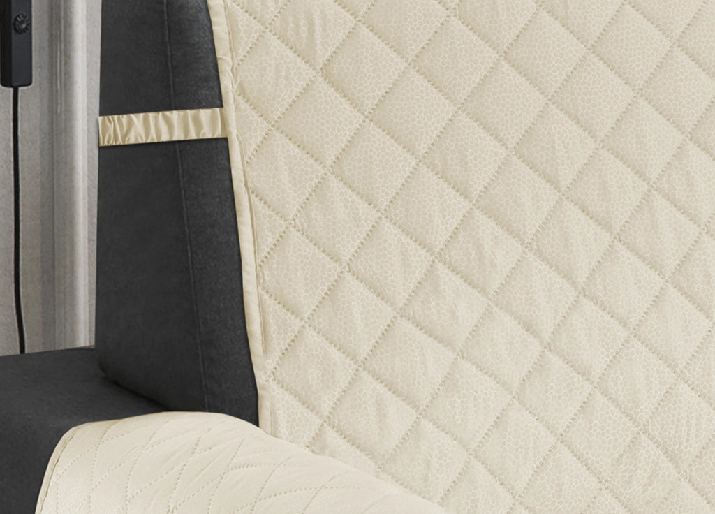 Copridivano Antimacchia Antiscivolo Trapuntato Impermeabile Pitonato Imperiale - 2 Posti - Panna