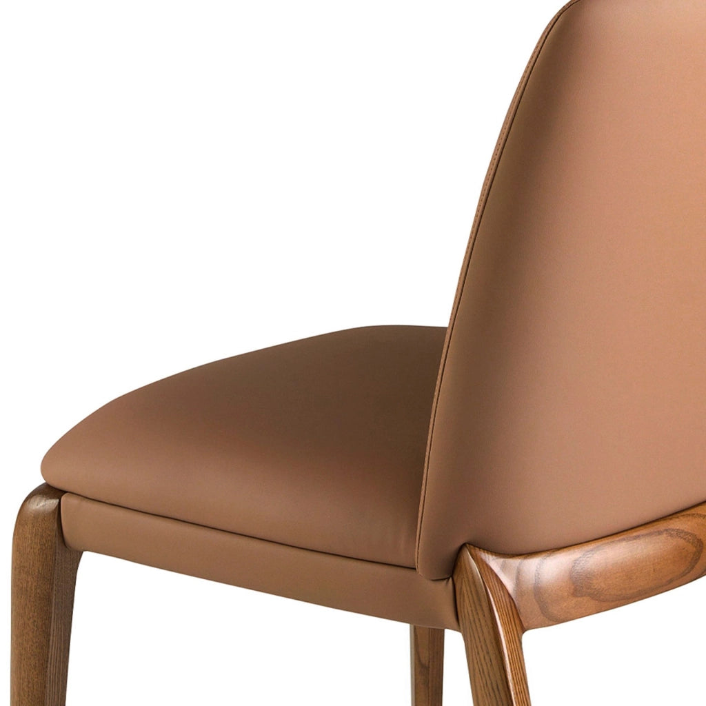 Sedia in ecopelle marrone