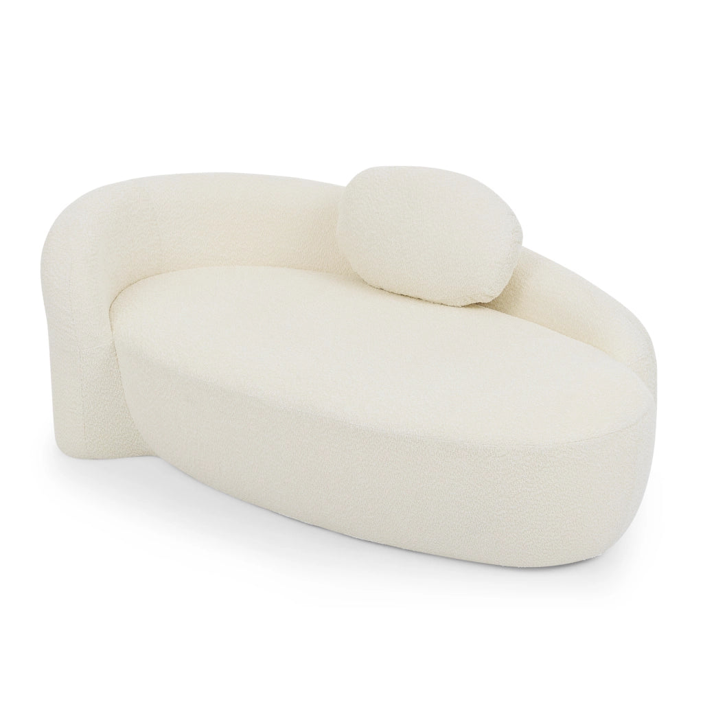 Divano compatto in tessuto Teddy beige con design arrotondato e cuscino integrato