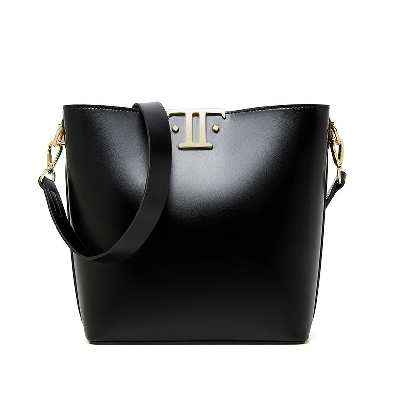 Borsa a tracolla da donna in vera pelle nera