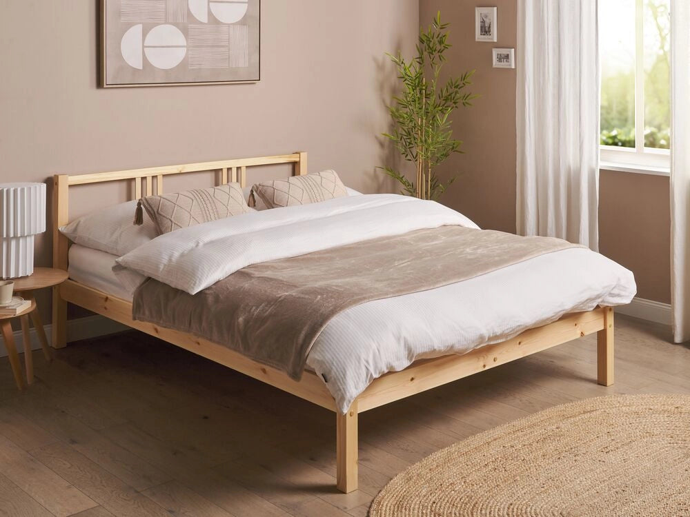 Letto in Legno di pino Chiaro con Rete a Doghe Stile Classico 140 x 200 cm