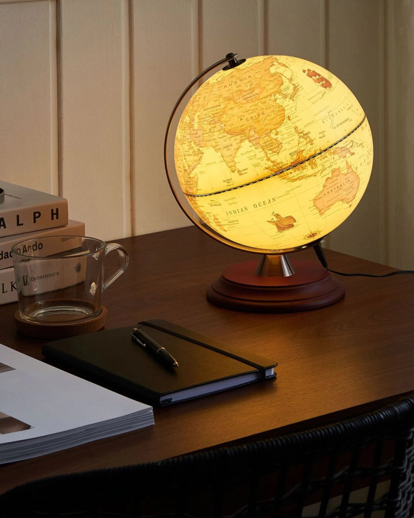 Globo Giallo Sintetico con LED Decorativo 25 cm Sfera Mondo Studio Ufficio Arredamento Moderno
