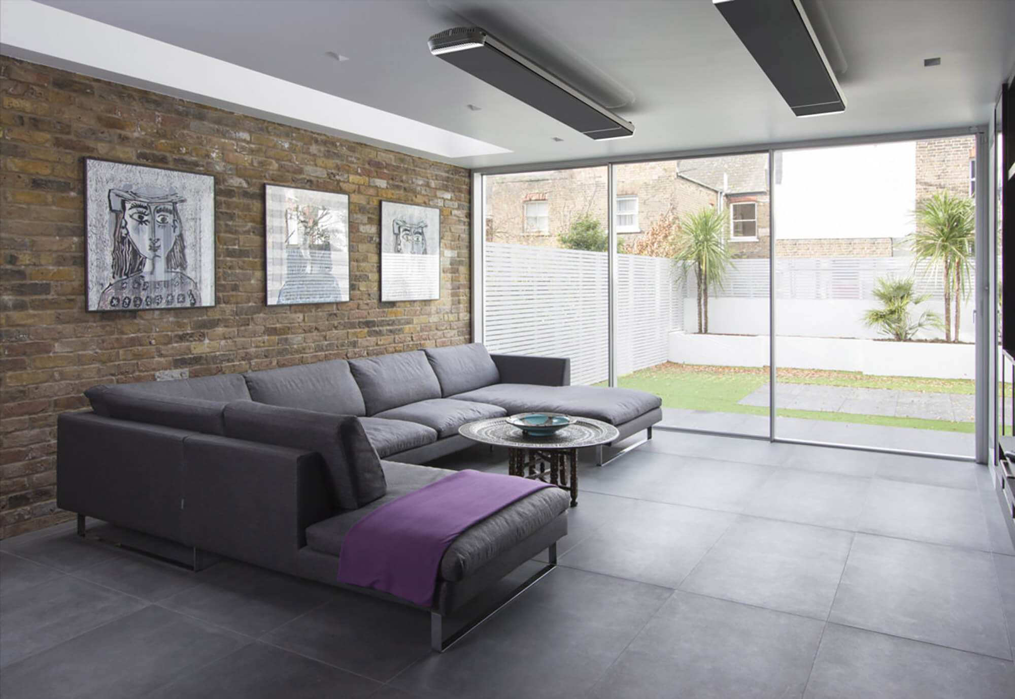 Stufa Elettrica ad Infrarossi 141x20,1x5,8 cm da Soffitto 1800W in Alluminio Dimmerabile Moel Hot-Top Nera