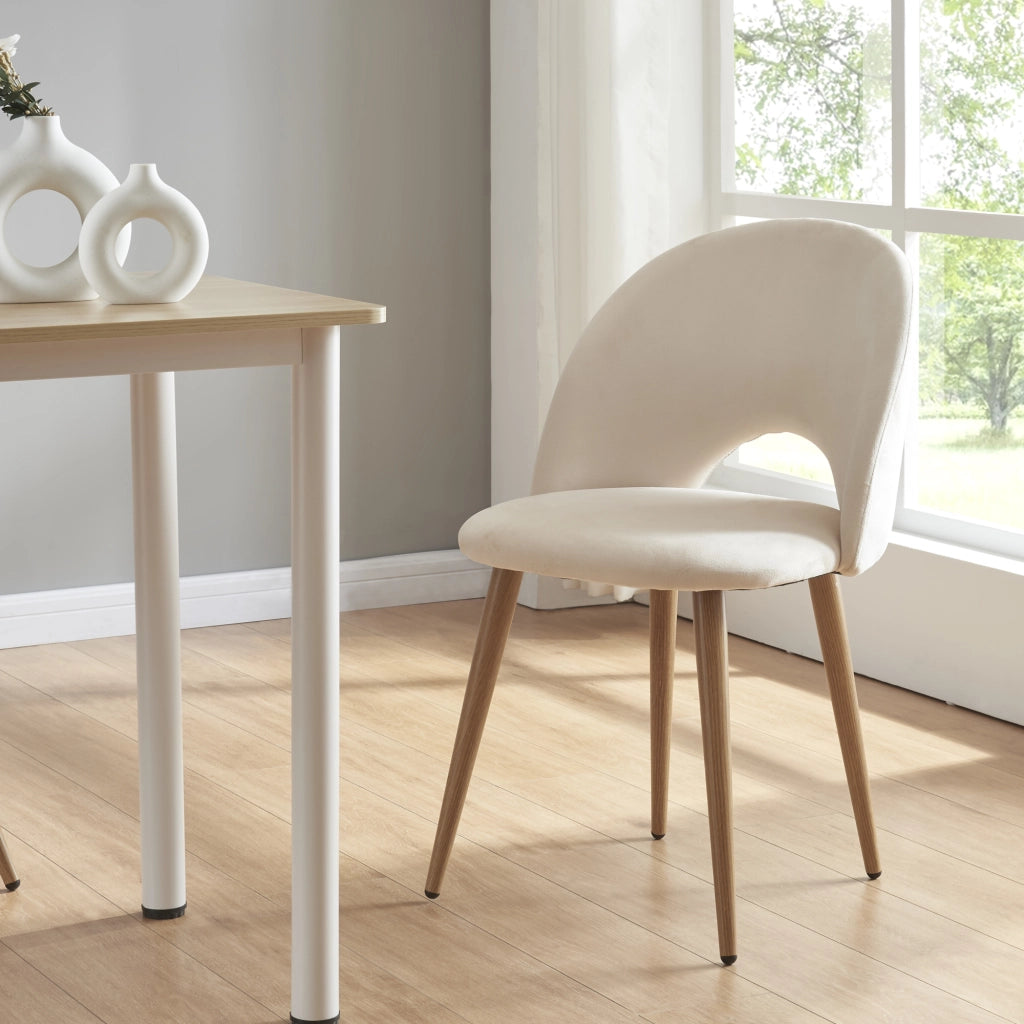 Set Karijoki di 2 Sedie Imbottite da Sala Pranzo Effetto Velluto - Beige / Effetto Legno [en.casa]